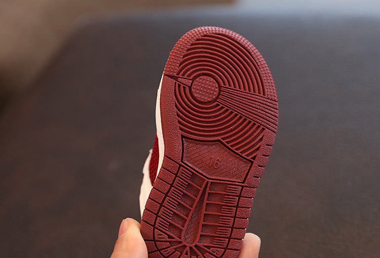 حذاء رياضي للأطفال من NK Velcro