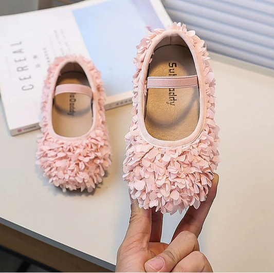 Children's Shoes for Girls with Delicate Flowers